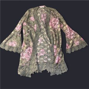 Jolie & Joy green and pink floral lace cardigan